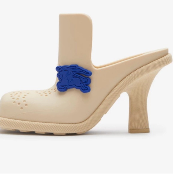 Burberry Women's Equestrian Knight Square-Toe Mules l Clay l EU38 $950MSRP NIB - Picture 1 of 8